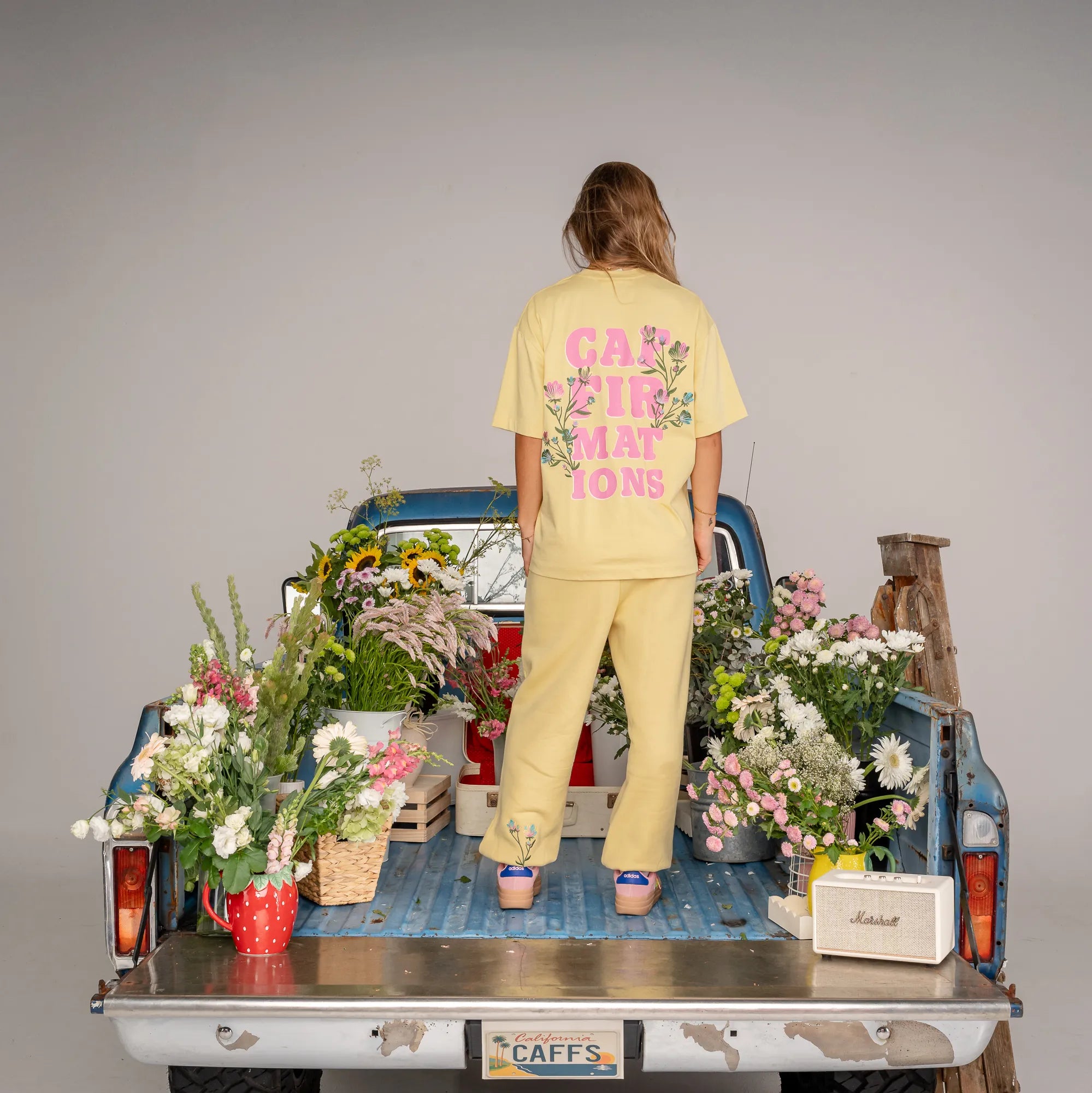 FLOWER TEE - BUTTER YELLOW