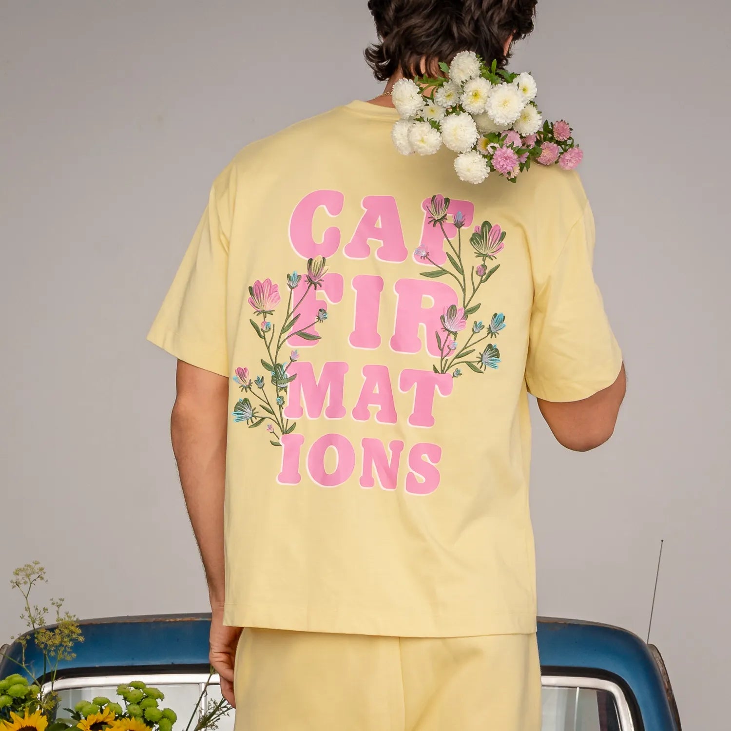 FLOWER TEE - BUTTER YELLOW